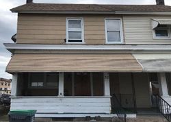  E Green St