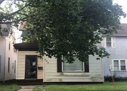  E Taber St