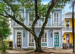  Carondelet St