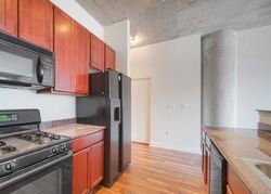  S Michigan Ave Apt 14