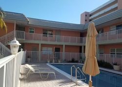  N Riverside Dr Apt 20