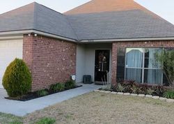  Crestridge Dr