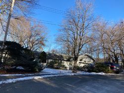  Valley View Rd