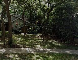  Oak Leaf Cir