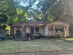  Stuart Dr