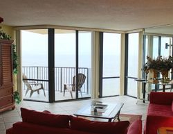  S Thomas Dr Unit 1209