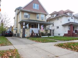 Lansing Ave