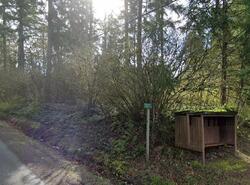 200th Ave E