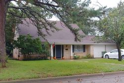  Larkspur Dr