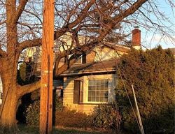  E Tappen St
