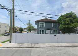  Nw 6th St