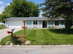  E Homestead Dr