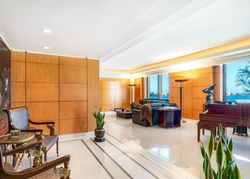  Bradley Pl Apt 712