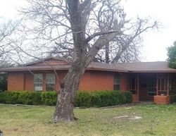  Oak Park Dr