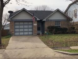  Saint Nicholas Dr