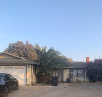  E Modoc Ave