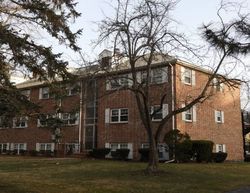  Farrwood Ave Apt 3