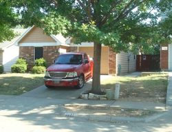  Saint Nicholas Dr