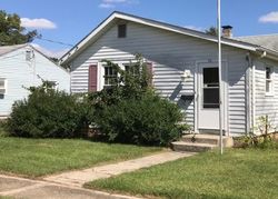  N Abigail St