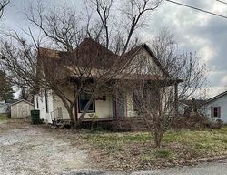  W Sylvandell St