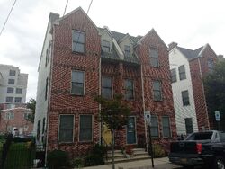  Ewing St