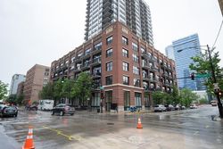  S Desplaines St Apt 2