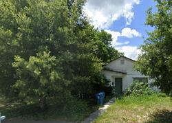 W Sessoms Ave