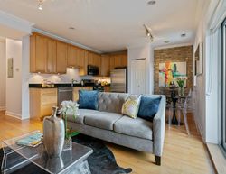 N Hudson Ave Apt 303