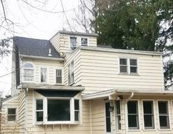  Amherst Ave