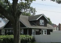  Bell Ave