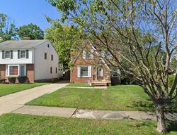  Chatworth Dr