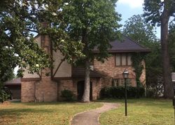  Magic Oaks Dr
