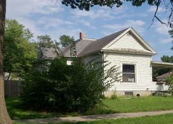  S Maple St