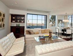  S Reeves Dr Unit 301