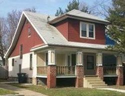  Crestwood Ave