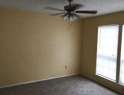  Walnut St Apt 1305