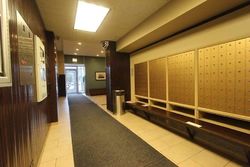  S Michigan Ave Apt 16