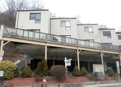  River Rd Apt 102