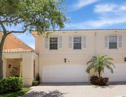  Laurel Oaks Cir