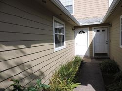  Meadowview Dr N