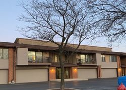  Oakton St Apt 202