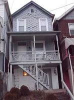  3rd St