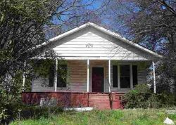  Oak St