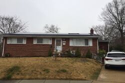  Red Oak Dr