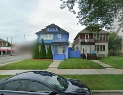  N 47th St