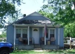  N Dixie Ave