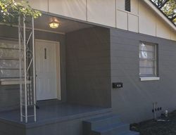  W 28th St