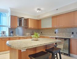  Collins Ave Apt 800