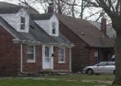  Highview St