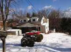  Evans St